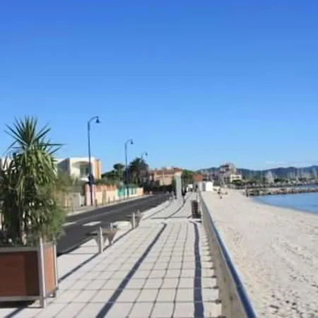 Port : T2 Avec Loggia, Wifi, Parking, Climatisation, 4 Pers., Proche Plaisance - Fr-1-335-164 Hyeres
